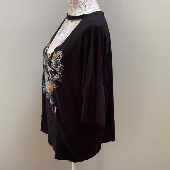 Seductions by Sirens Black Heavy Metal Keyhole Tee M - Picture 3 of 6